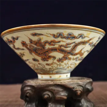 Skoro zbierku antických dynastie Ming Chenghua rok modrá a biela double dragon vzor misy