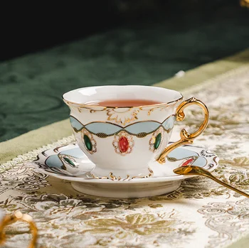Európska diamond čaj kostného porcelánu nastaviť 22 ks kávové súpravy