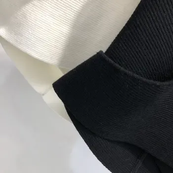 Nové dámske 2021 módne mid-rukáv späť duté kríž textúra pletený sveter 1104