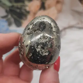 1pcs Prírodné krásne chalkopyritom kremeň vajcia leštenie kameňa liečivé prírodné kamene a minerály