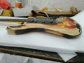 Relikvie sunburst farba lacné elektrická gitara
