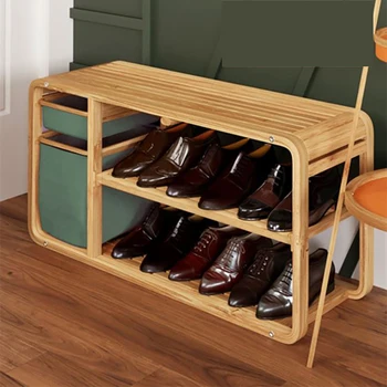 Topánky zmena stolice sedí na lavičke na dvere domácnosti obuvi rack botníku tvorivé topánky na sebe stoličke sedí stolice