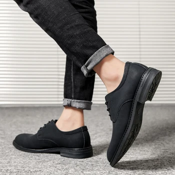 Muži príležitostná obuv Jeseň British Priedušná Mužov originálne Kožené Topánky Móda Formálne Šaty Oxfords Strany Svadobné Sapato Masculino