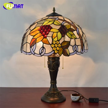 FUMAT American Vintage Tvorivé vitráže Stolové Lampy, Obývacia Izba Európskej Umeleckej Tiffany LED Hrozna Tieni Stolové Lampy