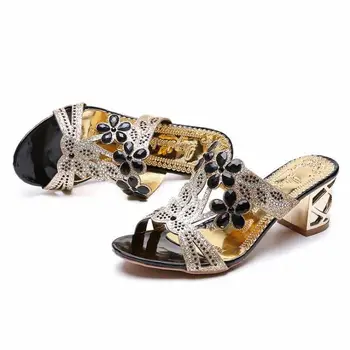 Nové Luxusné Letné Sandále 2021 Ženy Papuče Drahokamu Diamond Husto Vysoko Robustný Podpätky, Topánky Típat Prst SW007