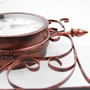 Európska starožitné kovaného železa tvorivé obojstranné nástenné hodiny retro kovové hodiny nástenné hodiny domov jednoduchý osobnosti stene hodinky